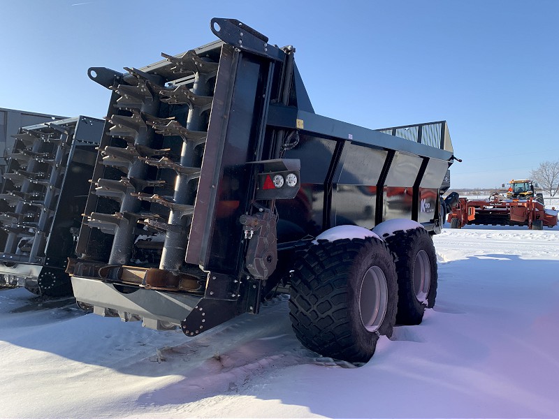 2024 KTWO EVO 1820 MANURE SPREADER ***CALL FOR SPECIAL DEMONSTRATOR PRICING***