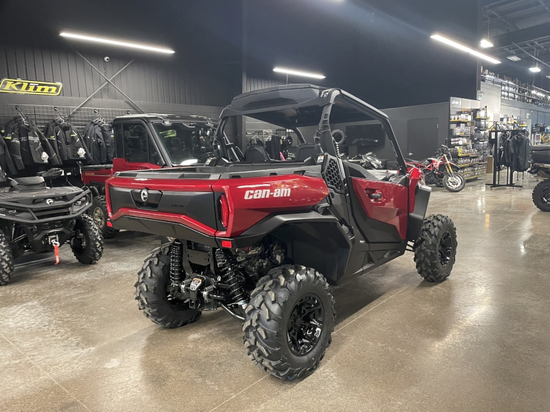 ATV & Utility Vehicles  2025 CAN-AM COMMANDER XT 700 SIDE BY SIDE Photo