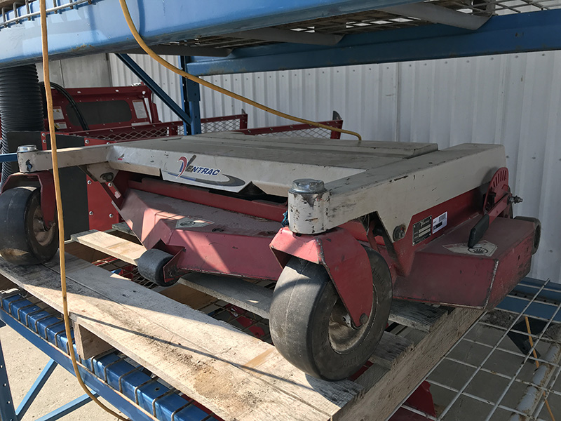 2006 VENTRAC LM520 FINISHING MOWER