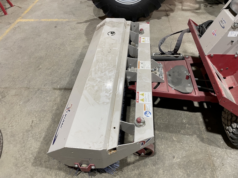 2018 VENTRAC LB540 POWER BROOM