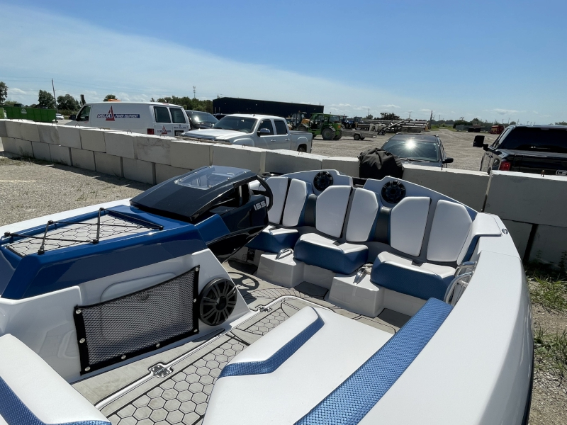 2019 SCARAB 165 - 16 FOOT BOWRIDER