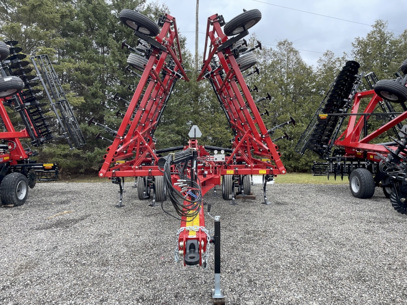 2025 CASE IH TIGER MATE 255 CULTIVATOR