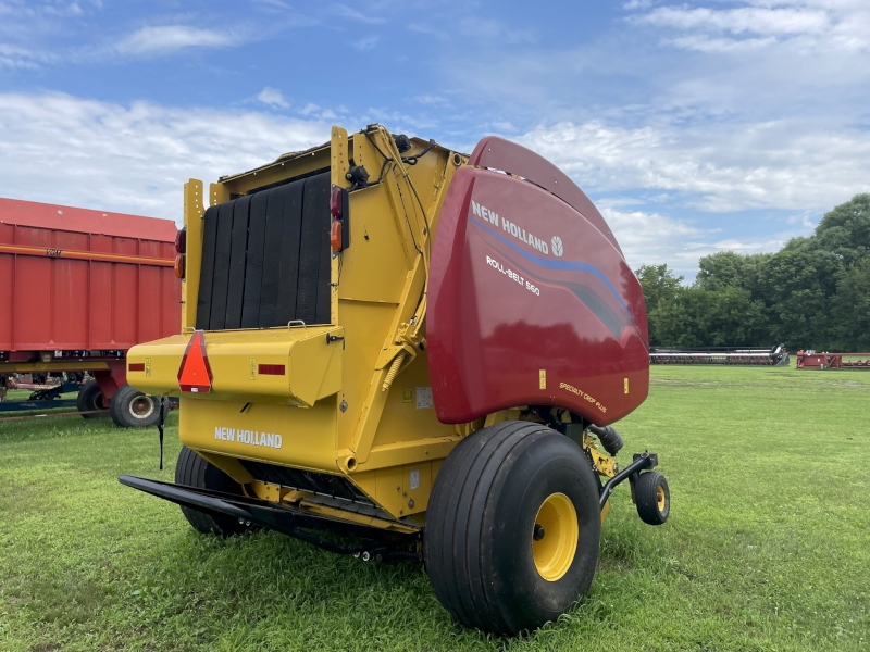 2022 NH ROLL-BELT 560 ROUND BALER