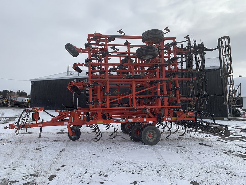 2018 KUHN-KRAUSE 5635-50 FIELD CULTIVATOR