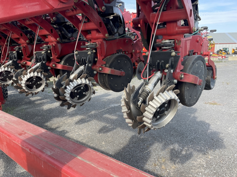 2018 CASE IH 2140 PLANTER