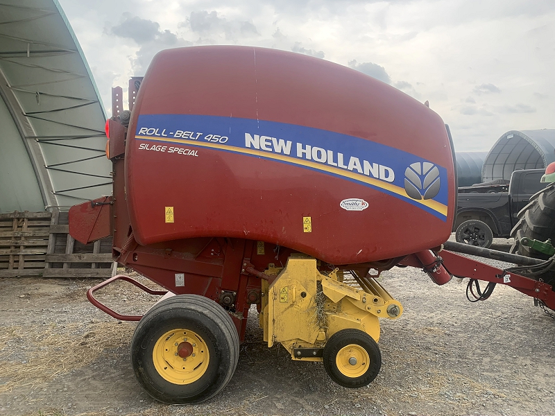 2021 NEW HOLLAND ROLLBELT 450 ROUND BALER