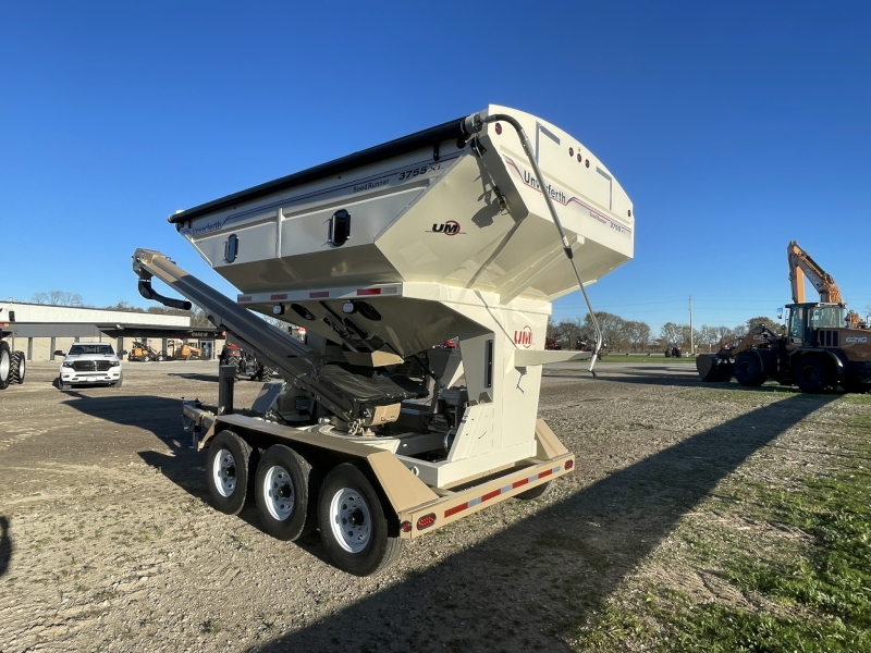 2025 UNVERFERTH 3755XL SEED TENDER