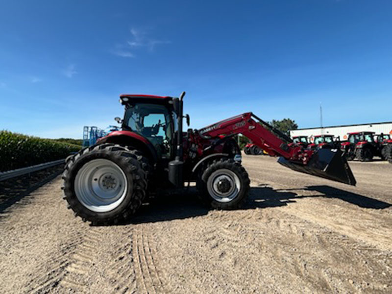 2018 CASE IH PUMA 165 TRACTOR WITH LOADER