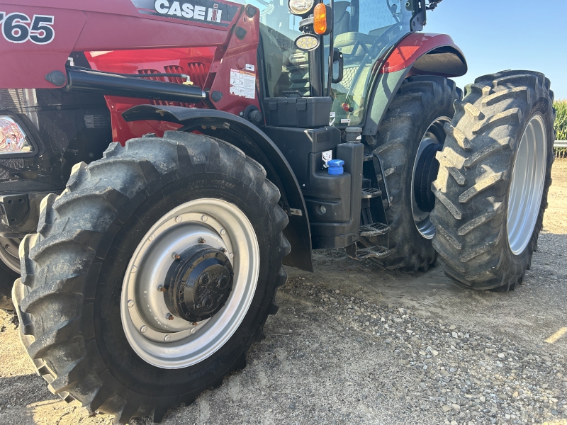 2018 CASE IH PUMA 165 TRACTOR WITH LOADER