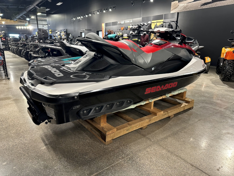 2010 SEA-DOO GTX IS STANDARD PERSONAL WATERCRAFT