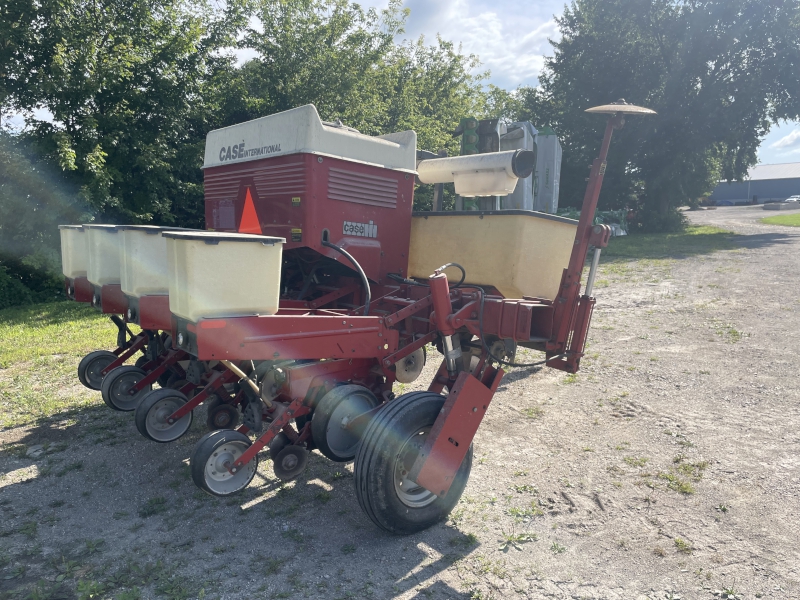 1986 CASE IH CYCLO AIR 800 4 ROW PLANTER