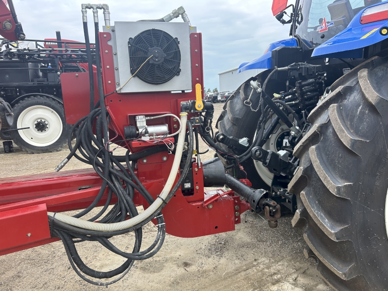 2014 CASE IH 1245 PLANTER