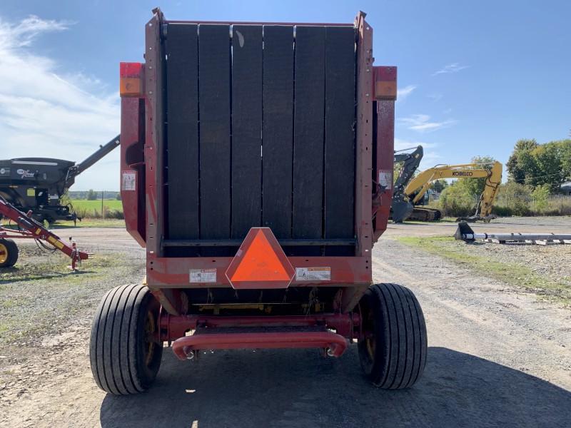 2008 NEW HOLLAND BR7060 ROUND BALER