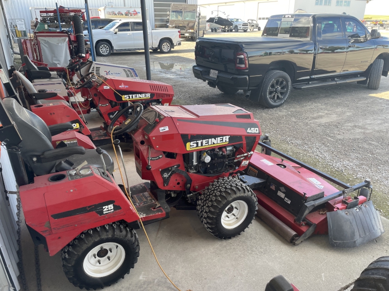 2019 STEINER 450 TRACTOR COMPACT