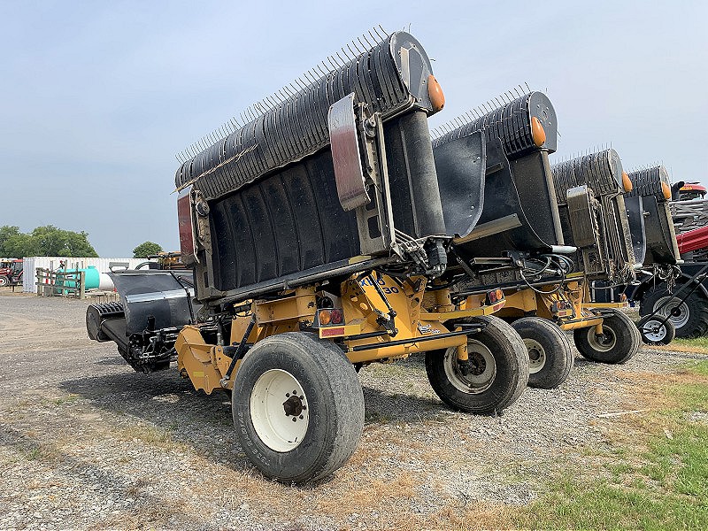 2012 OXBO 330 WINDROW MERGER (HAY MERGER)