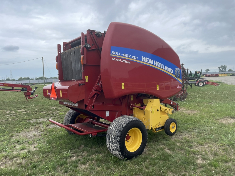 2019 NEW HOLLAND RB450 ROUND BALER