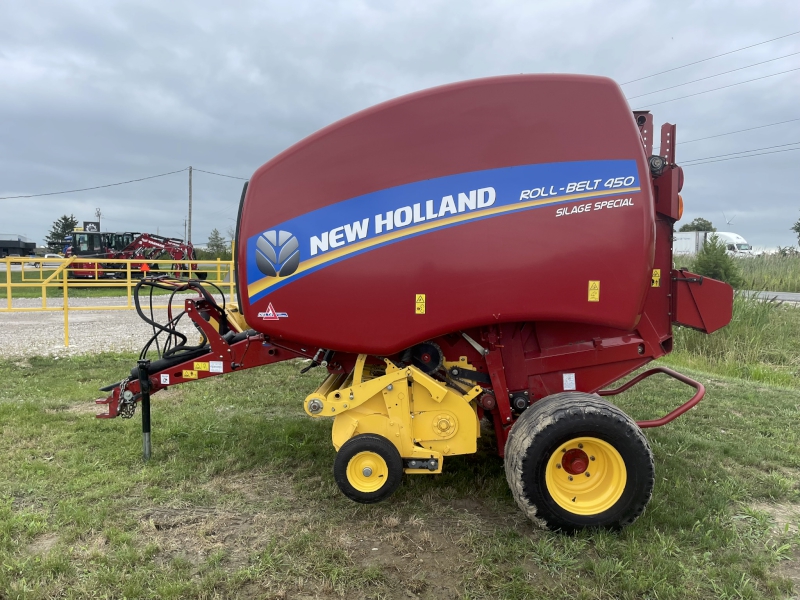 2019 NEW HOLLAND RB450 ROUND BALER