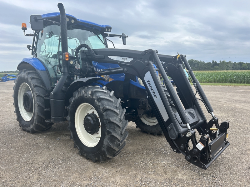 2017 NEW HOLLAND T6.145 PLUS TRACTOR WITH LOADER