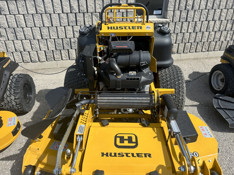 2023 HUSTLER SUPER SF STAND ON ZERO TURN MOWER