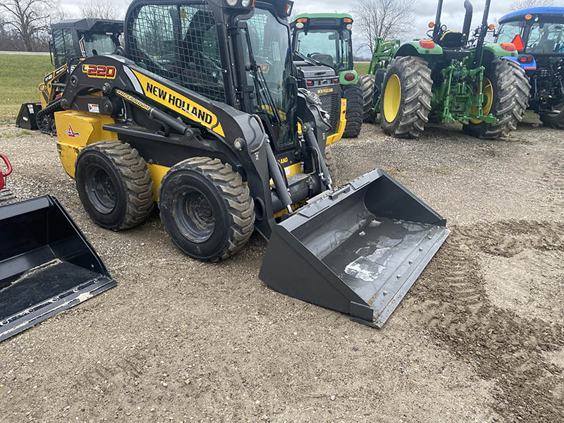 2019 NEW HOLLAND L220 T4B REGULATED SKID STEER