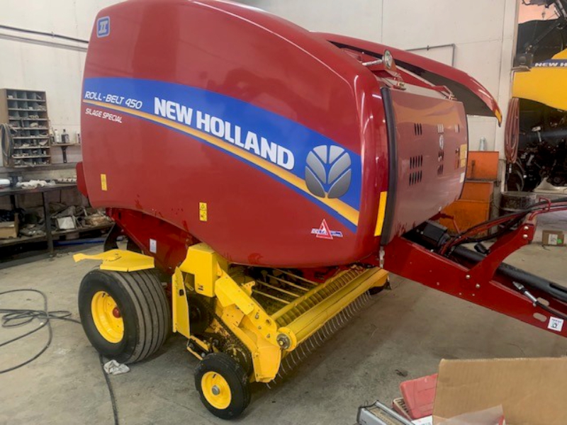 2021 NEW HOLLAND RB450 ROUND BALER