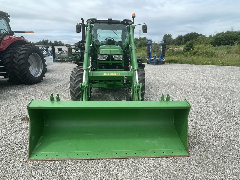 2020 JOHN DEERE 6110R CAB TRACTOR WITH LOADER