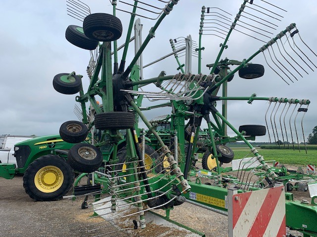 2021 SAMASZ Z2-840H 2-ROTOR CENTER DELIVERY RAKE