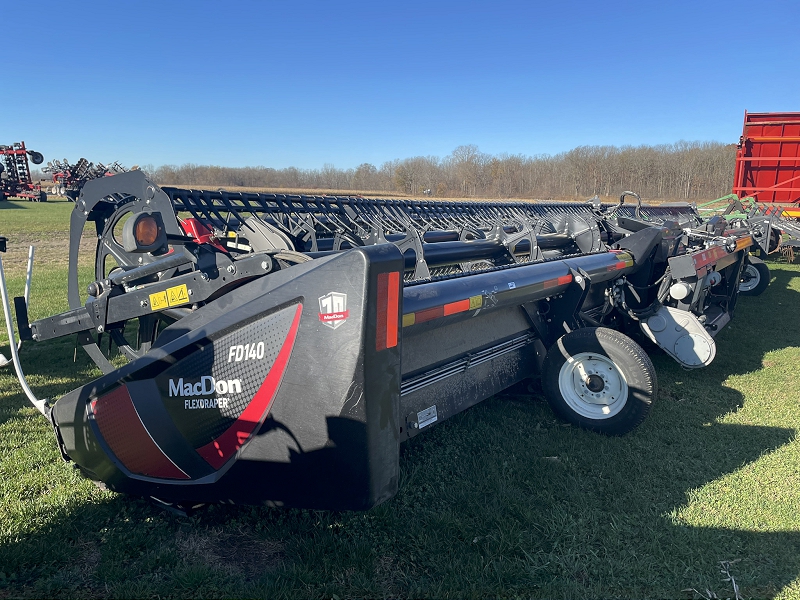 2019 MACDON FD140 HEADER