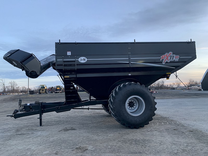 2024 J & M 1112-20S EXTENDED REACH AUGER GRAIN CART