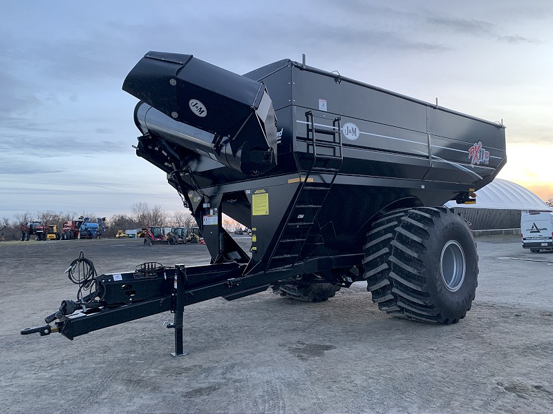 2024 J & M 1112-20S EXTENDED REACH AUGER GRAIN CART