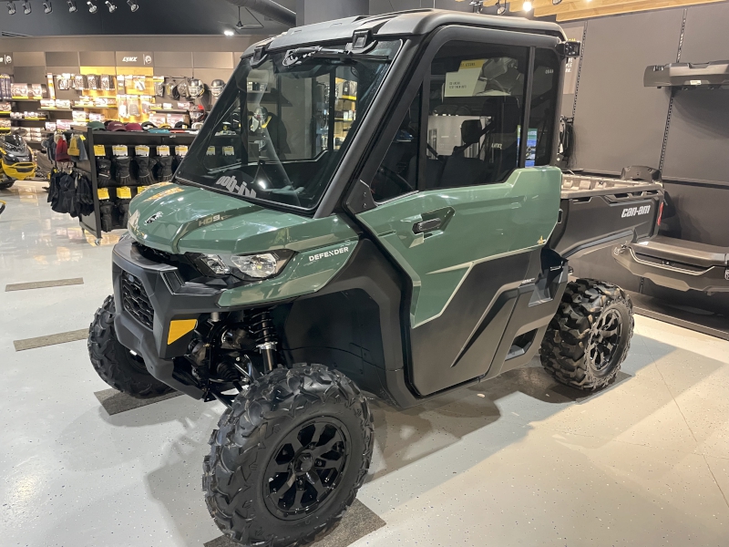 2025 CAN-AM DEFENDER DPS CAB SIDE BY SIDE