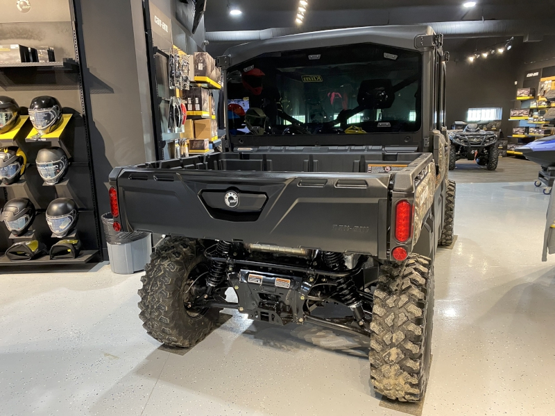 ATV & Utility Vehicles  2025 CAN-AM DEFENDER MAX LIMITED HD10 SIDE BY SIDE Photo