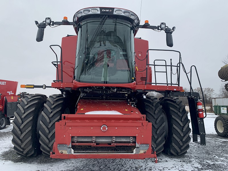 2023 CASE IH 8250 COMBINE