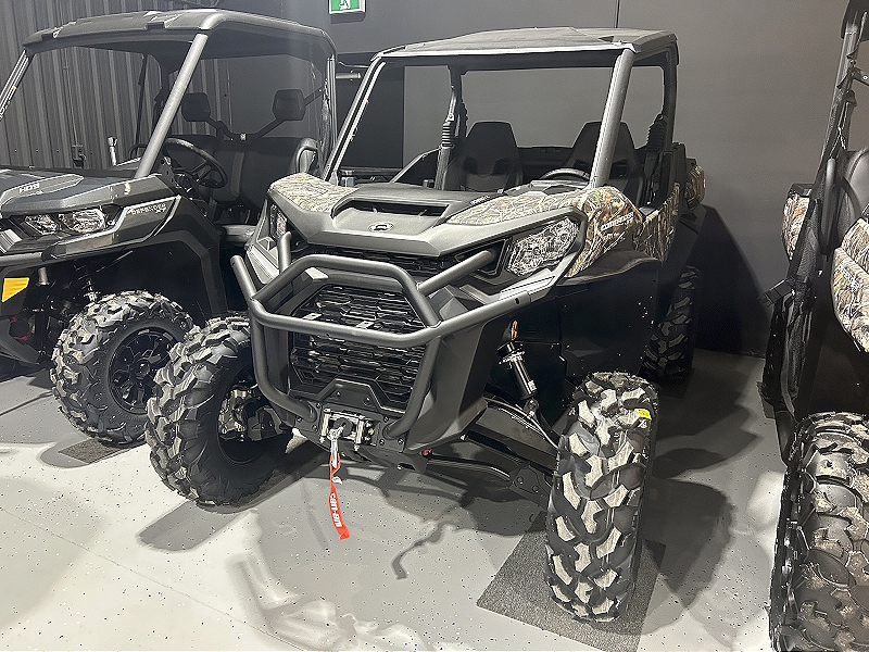 2024 CAN-AM COMMANDER XT 1000R SIDE BY SIDE