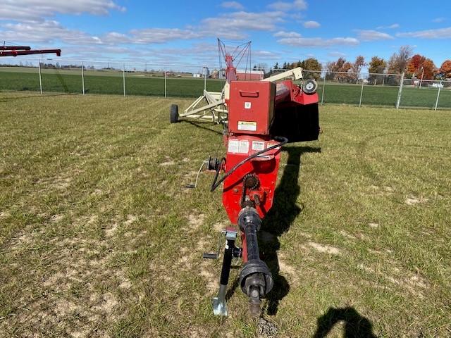 BUHLER FARM KING Y1070TM GRAIN AUGER