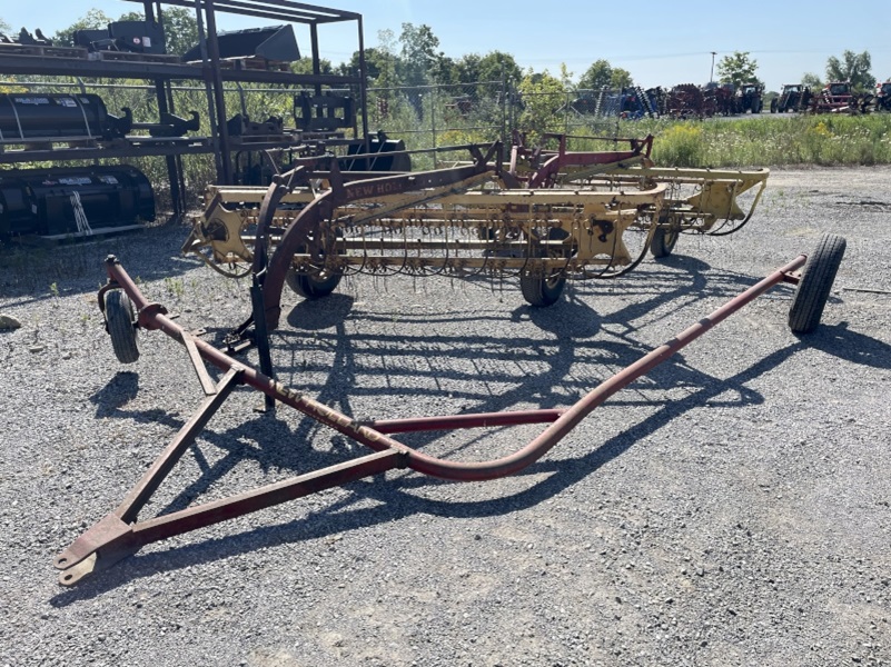 NEW HOLLAND TANDEM 56B RAKE