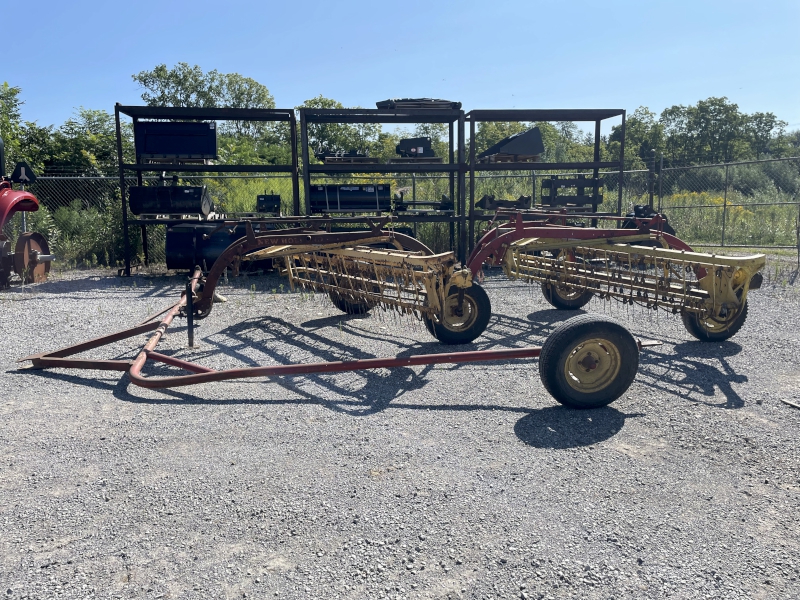 NEW HOLLAND TANDEM 56B RAKE