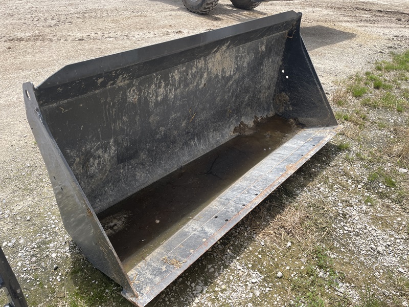 2023 NEW HOLLAND 72 INCH GP WHEEL LOADER BUCKET