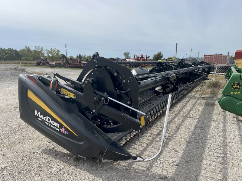 2018 MACDON FD75-40 HEADER COMBINE