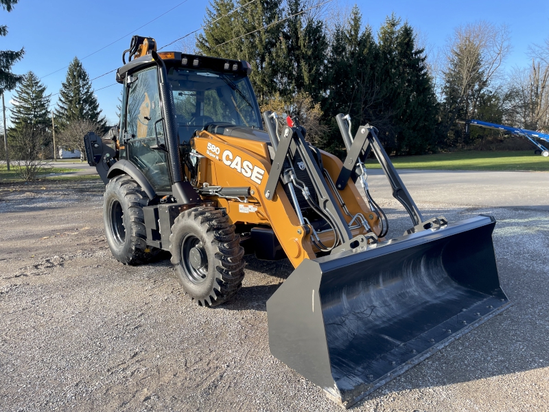 2024 CASE 580SN TRACTOR LOADER BACKHOE