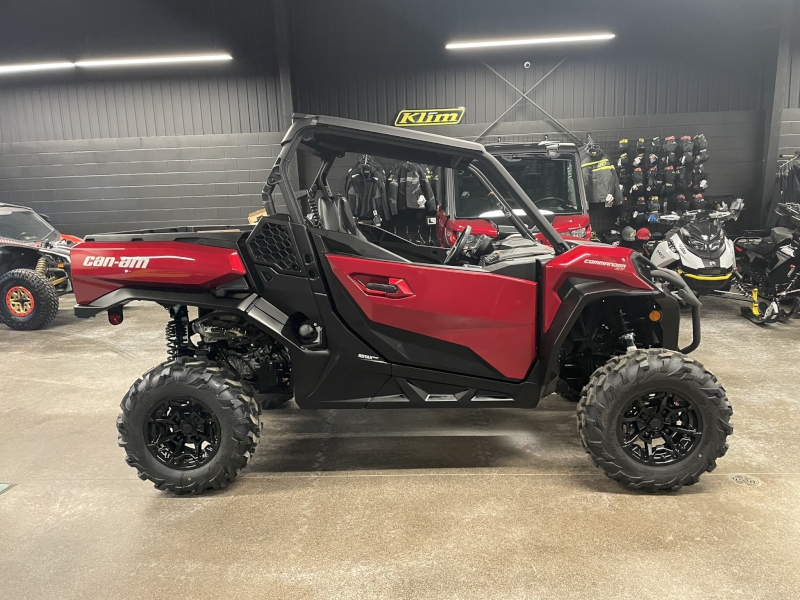 ATV & Utility Vehicles  2025 CAN-AM COMMANDER XT 700 SIDE BY SIDE Photo