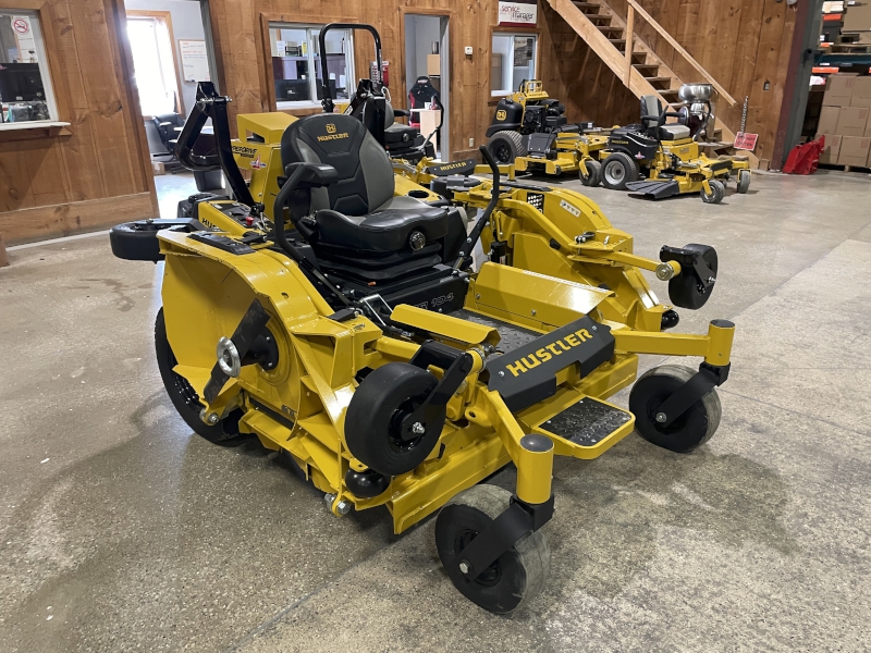 2024 HUSTLER SUPER 104 COMMERCIAL WIDE AREA ZERO TURN MOWER