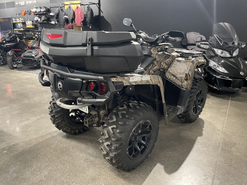 ATV & Utility Vehicles  2017 CAN-AM OUTLANDER XT 850 ATV Photo