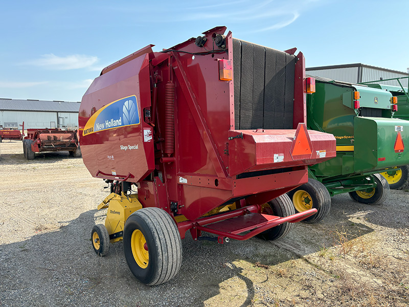 2010 NEW HOLLAND BR7060 SILAGE SPECIAL ROUND BALER