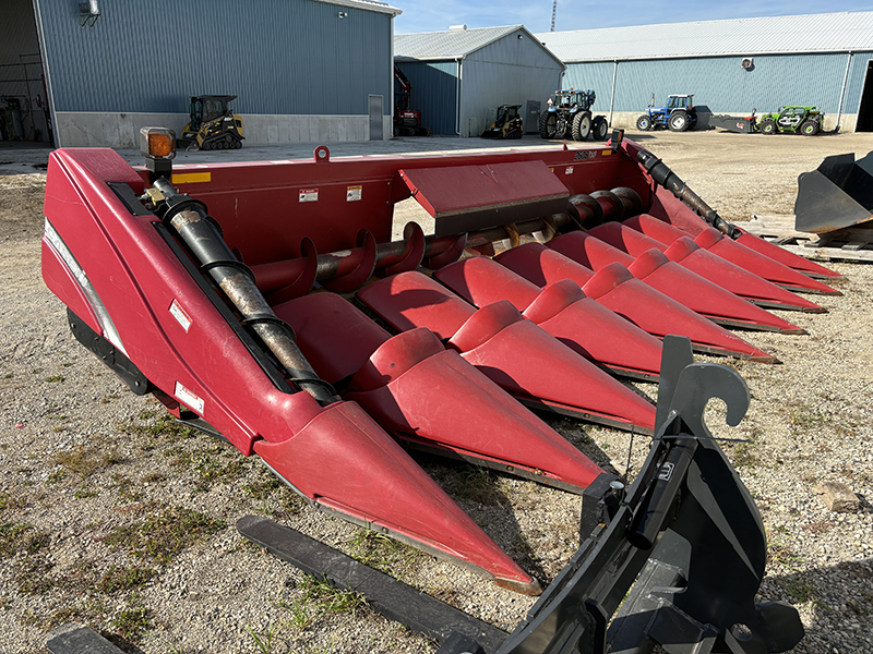 2011 CASE IH 2608 CORN HEAD