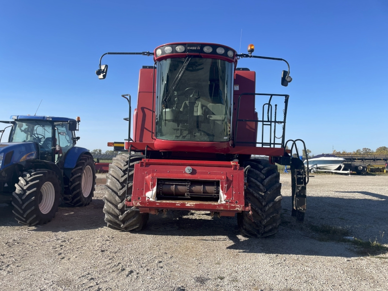 2011 CASE IH 5088 COMBINE