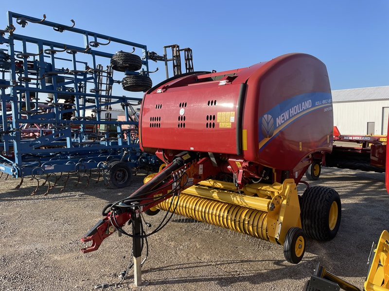 2018 NEW HOLLAND RB450 ROUND BALER