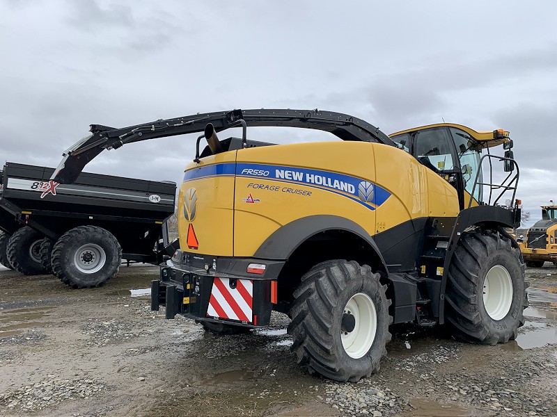 2019 NEW HOLLAND FR550 FORAGE HARVESTER