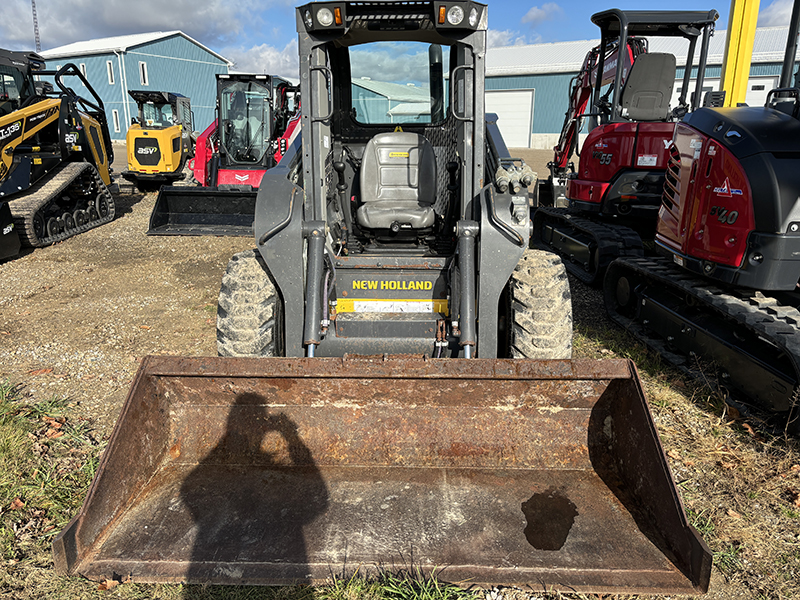 2021 NEW HOLLAND L318 SKID STEER LOADER