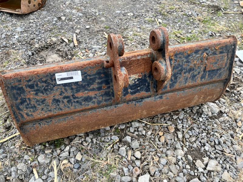 2010 JCB 30 INCH MINI EX DITCHING BUCKET